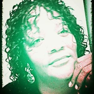 Meet your Posher, Sylvia